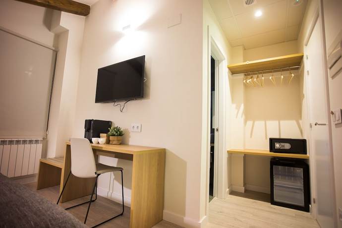 Imagen de la habitación del Villa Lucerna Sports and Hotel Resort. Foto 14