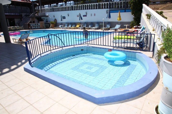 Imagen de la piscina del Villa Marina, Hersonissos. Foto 13