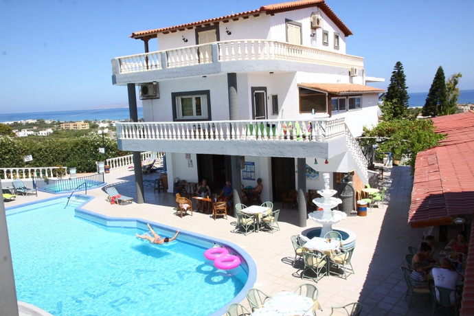 Imagen general del Villa Marina, Hersonissos. Foto 2