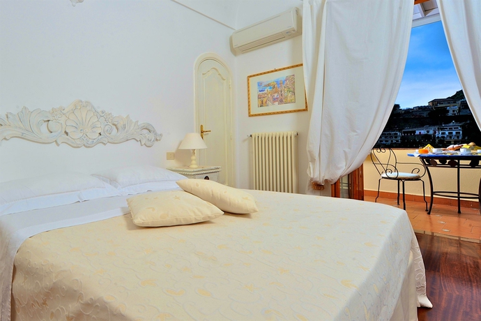 Imagen de la habitación del Villa Mary Suites. Foto 12