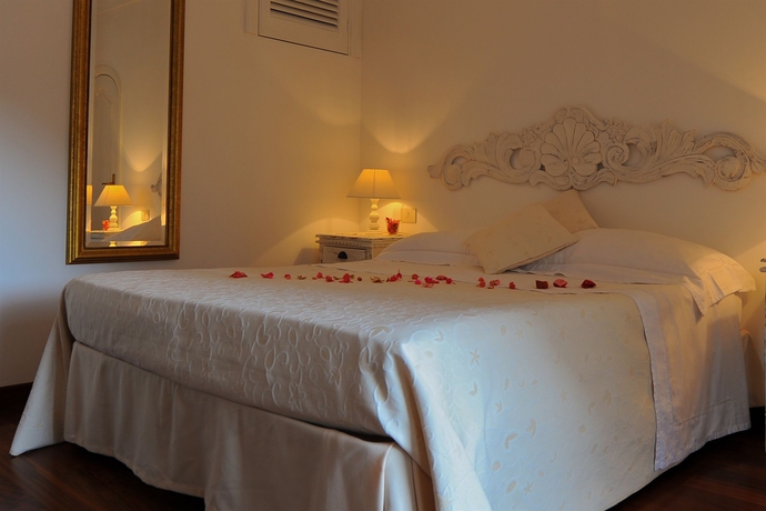 Imagen de la habitación del Villa Mary Suites. Foto 14
