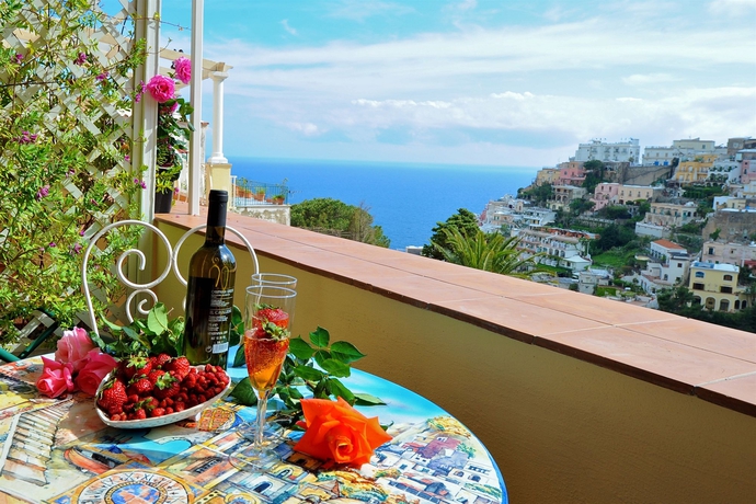 Imagen de la habitación del Villa Mary Suites. Foto 15