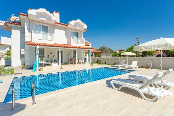 Imagen de la habitación del Villa Mina Large Private Pool A C Wifi Car Not Required Eco-friendly - 2834. Foto 19