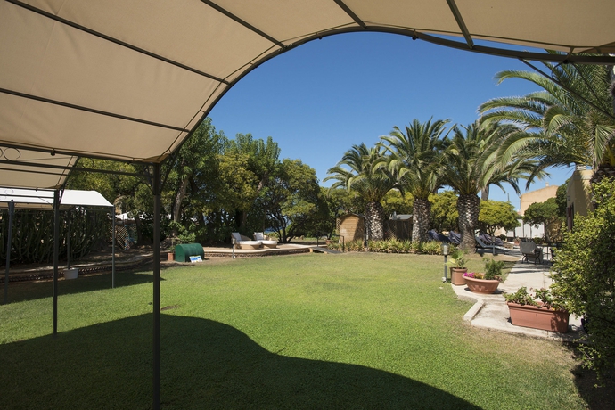 Imagen de los exteriores del Villa Mosca. Foto 8