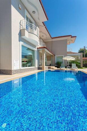 Imagen de la habitación del Villa Nirvana Large Private Pool A C Wifi Car Not Required Eco-friendly - 2832. Foto 20