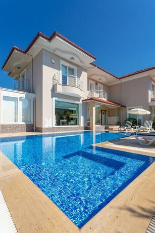Imagen general del Villa Nirvana Large Private Pool A C Wifi Car Not Required Eco-friendly - 2832. Foto 13