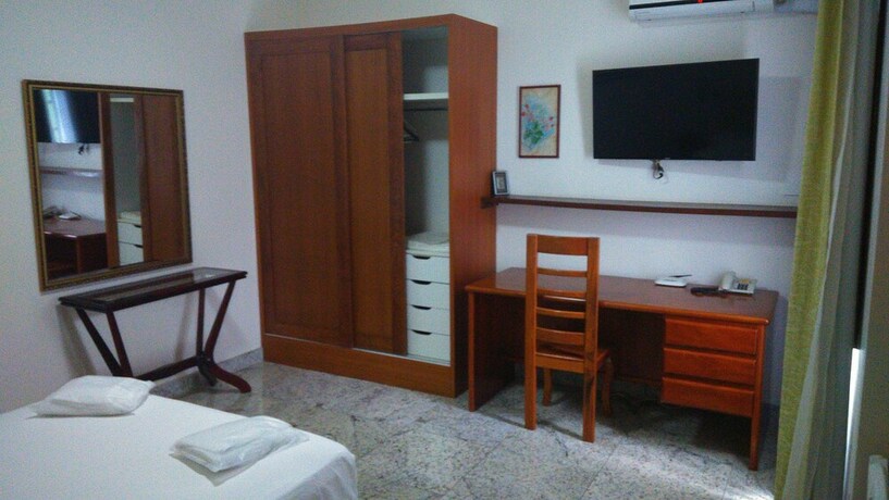 Imagen de la habitación del Villa Norma Suites. Foto 31