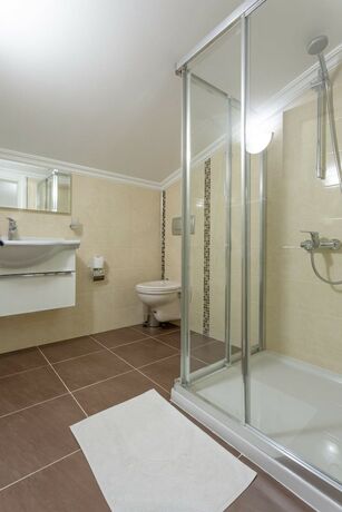 Imagen general del Villa Ozcelik Large Private Pool A C Wifi Car Not Required Eco-friendly - 2833. Foto 6