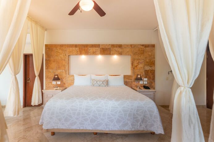 Imagen de la habitación del Villa Palmeras. Foto 14