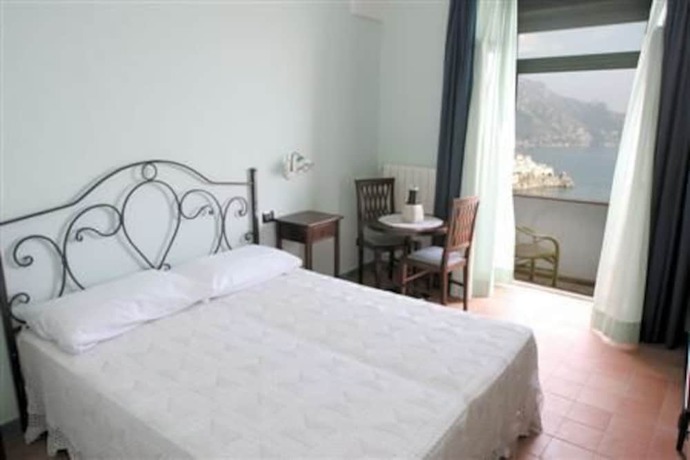 Imagen de la habitación del Villa Rina, Amalfi. Foto 16