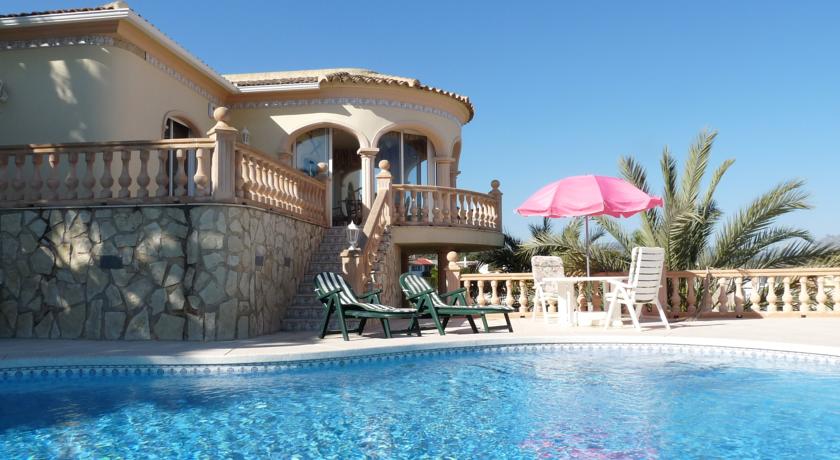 Imagen de la piscina del Villa Rincon De Nathalie. Foto 6