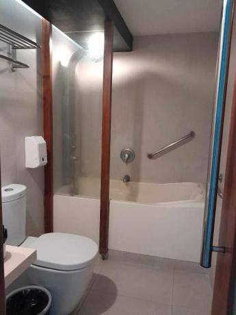 Imagen de la habitación del Villa Rosita Hotel. Foto 18