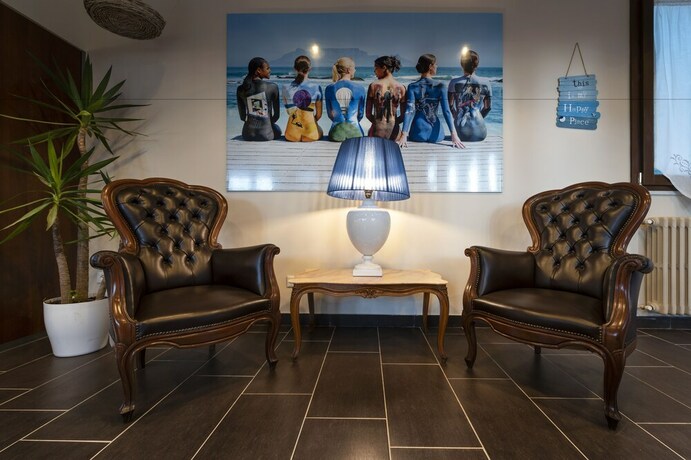 Imagen de los interiores del Villa San Lorenzo Room Suite and Restaurant. Foto 35