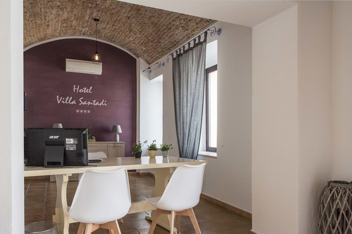 Imagen de los interiores del Villa Santadi Hotel. Foto 19