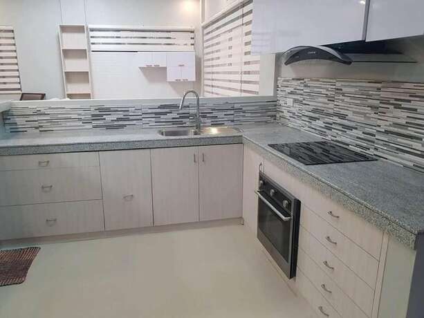 Imagen general del Villa - Sleeps 10 - Communal Pool - Parking. Foto 8