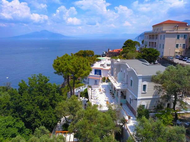 Imagen de la habitación del Villa Sorrento Dream Resort. Foto 13