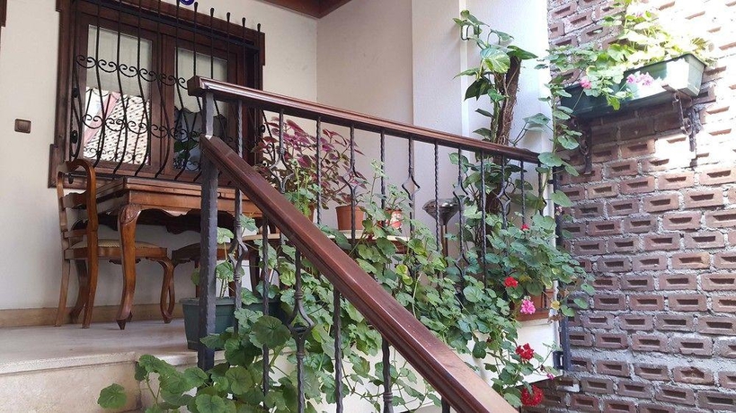 Imagen general del Villa Sphendone Suite Hotel. Foto 11