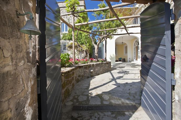 Imagen de la habitación del Villa Stella in Massa Lubrense. Foto 16