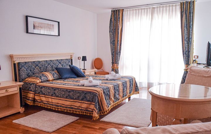 Imagen de la habitación del Villa Strassoldo, EX: Attianese Hotel Restaurant. Foto 9