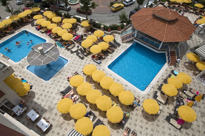 Imagen de la piscina del Villa Sunflower Hotel - All Inclusive. Foto 15