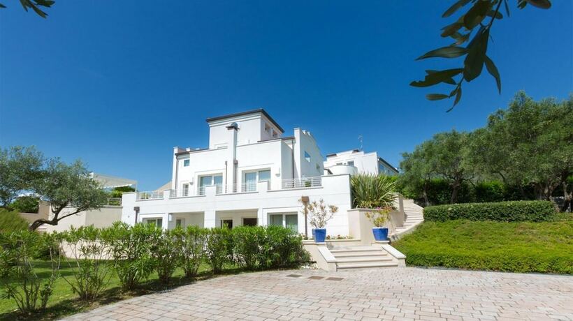 Imagen general del Villa Surya 8 2. Foto 14