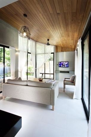 Imagen de los interiores del Villa Thalanena By The Beach. Foto 13