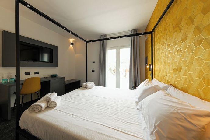 Imagen de la habitación del Villa Tot&ograve; Resort. Foto 7