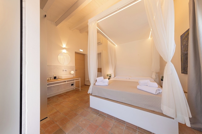 Imagen de la habitación del Villa Tot&ograve; Resort. Foto 8