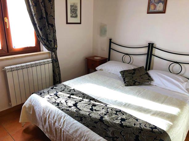 Imagen de la habitación del Villa Tuscany Siena. Foto 4