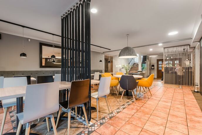 Imagen del bar/restaurante del Villa Verdi Pleasure and Spa. Foto 12