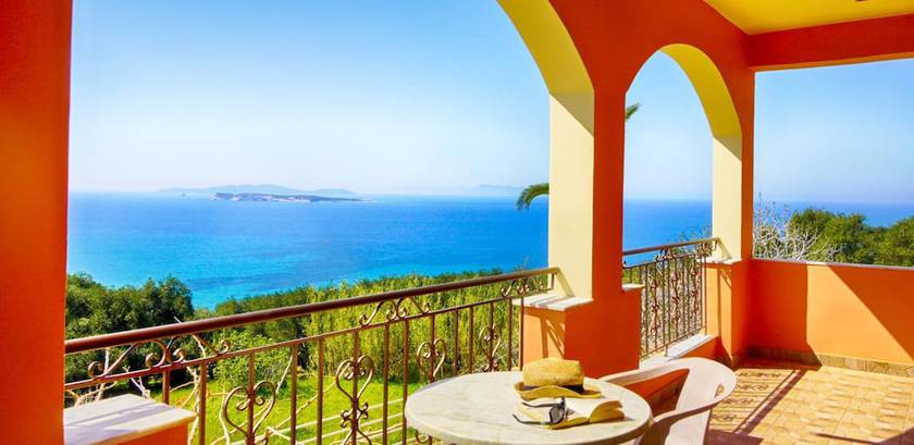 Imagen de los exteriores del Villa Voula. Foto 18