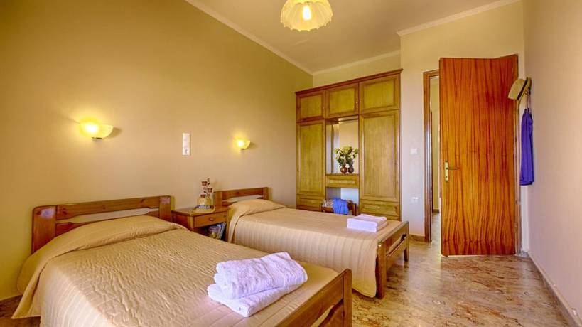 Imagen de la habitación del Villa Voula. Foto 16