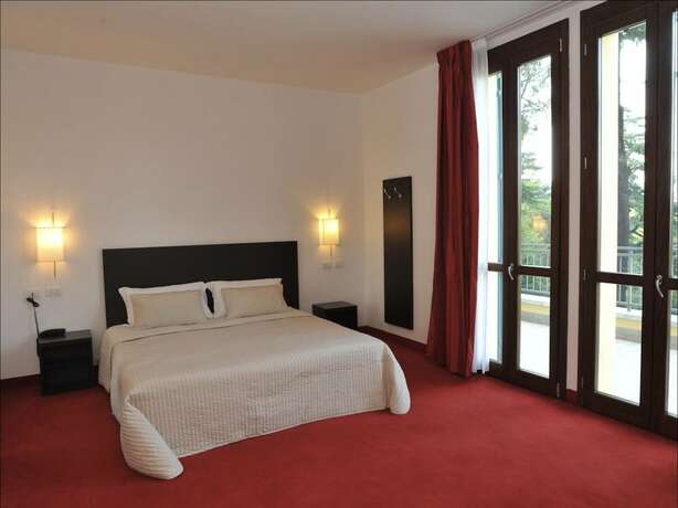 Imagen de la habitación del Villa del Sasso. Foto 14