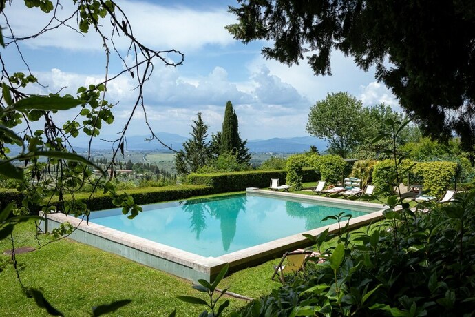 Imagen general del Villa di Tizzano Luxurious Retreat in Paradise. Foto 13