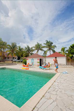 Imagen general del Village Bungalows Chez Honore. Foto 1