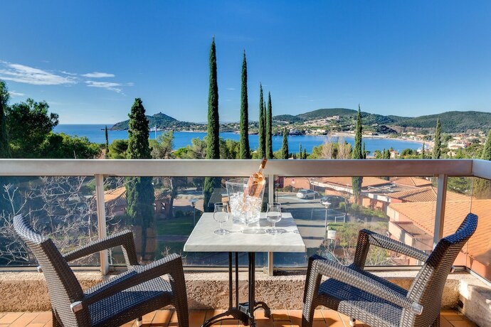 Imagen de la habitación del Village Club Les Mas De L'esterel. Foto 20