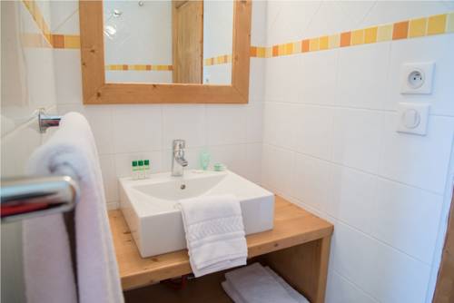 Imagen de la habitación del Village De G&icirc;tes Les Chalets De L'aubrac. Foto 5