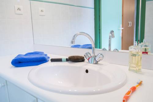 Imagen de la habitación del Village De Vacances De La Canourgue. Foto 7