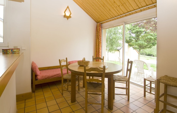 Imagen de la habitación del Village de Gites le Colombier. Foto 9