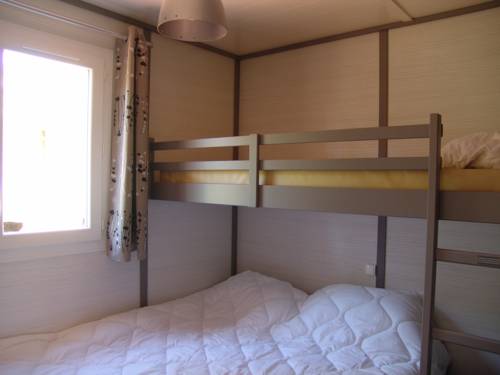 Imagen de la habitación del Village de vacances La Colline Des Ocres. Foto 3