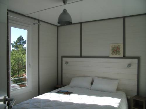 Imagen de la habitación del Village de vacances La Colline Des Ocres. Foto 13