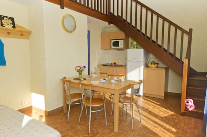 Imagen de la habitación del Village de vacances Le S&eacute;n&eacute;quet. Foto 11