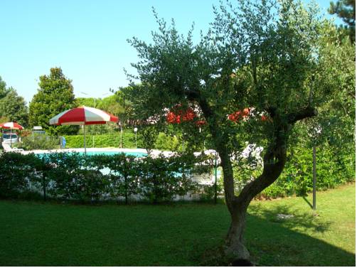 Imagen de la habitación del Villaggio Borgo Dell'ulivo. Foto 3