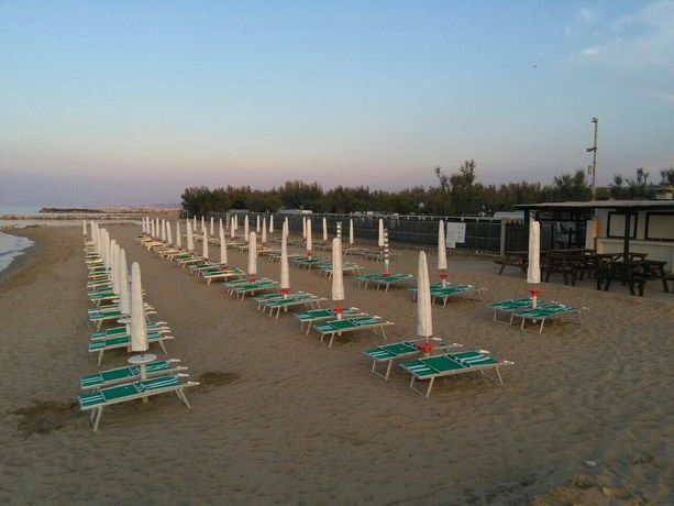 Imagen de los exteriores del Villaggio Camping Costa Verde. Foto 16