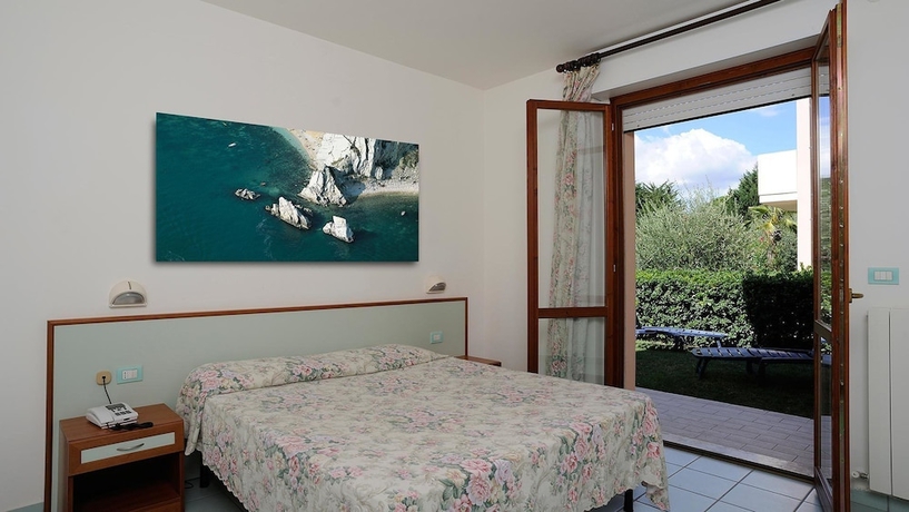 Imagen de la habitación del Villaggio Centro Vacanze De Angelis. Foto 12