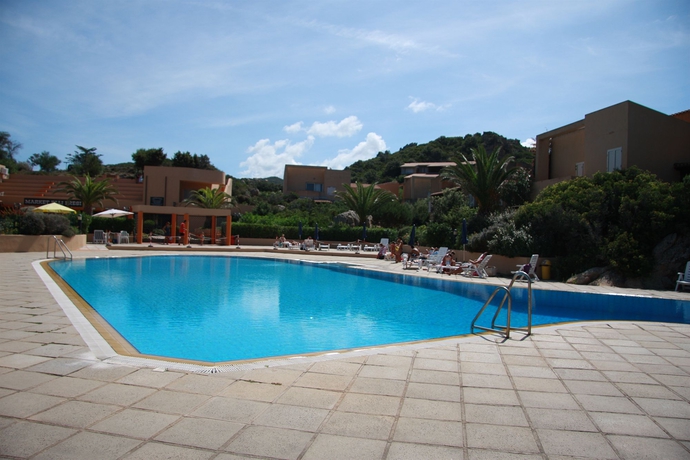 Imagen de la piscina del Villaggio Costa Paradiso. Foto 15