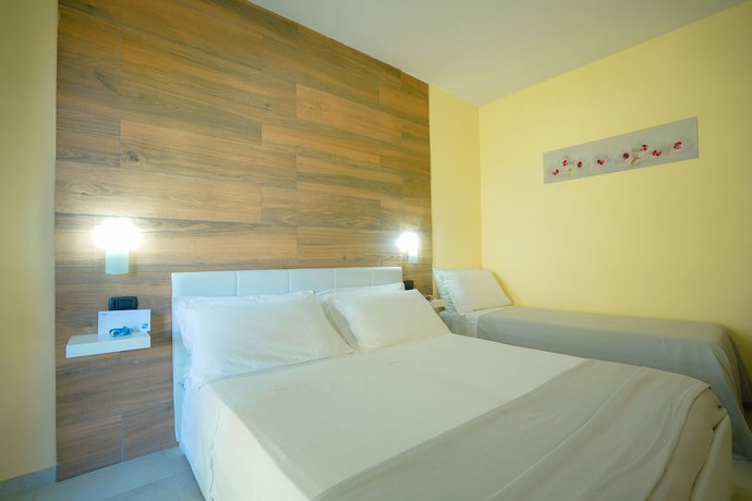 Imagen de la habitación del Villaggio Emmanuele. Foto 8