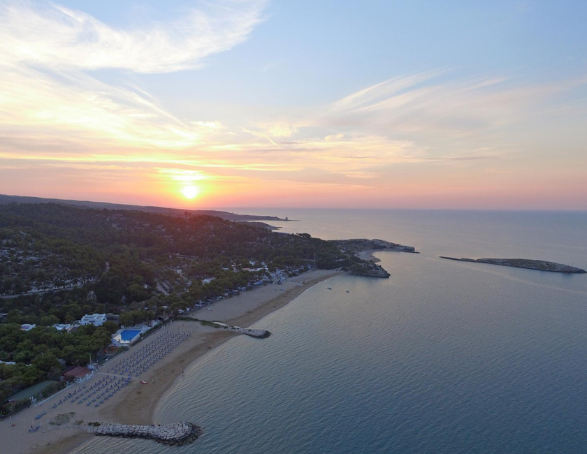 Imagen general del Villaggio Gabbiano Beach, Vieste. Foto 3