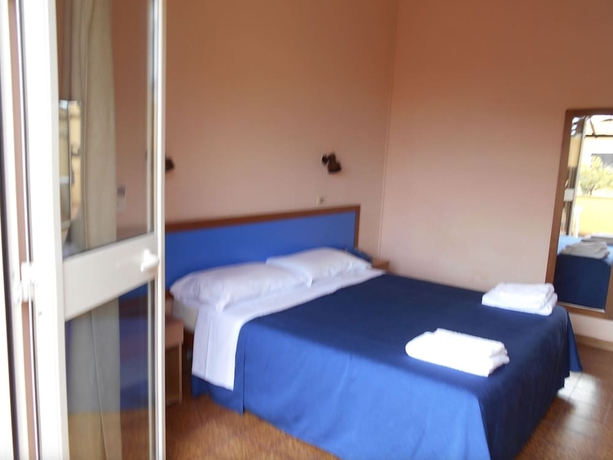 Imagen de la habitación del Villaggio La Feluca. Foto 4