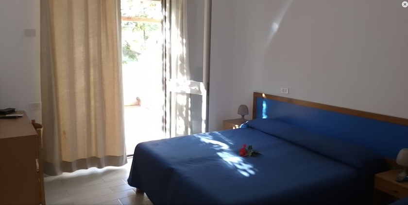 Imagen de la habitación del Villaggio La Feluca. Foto 6